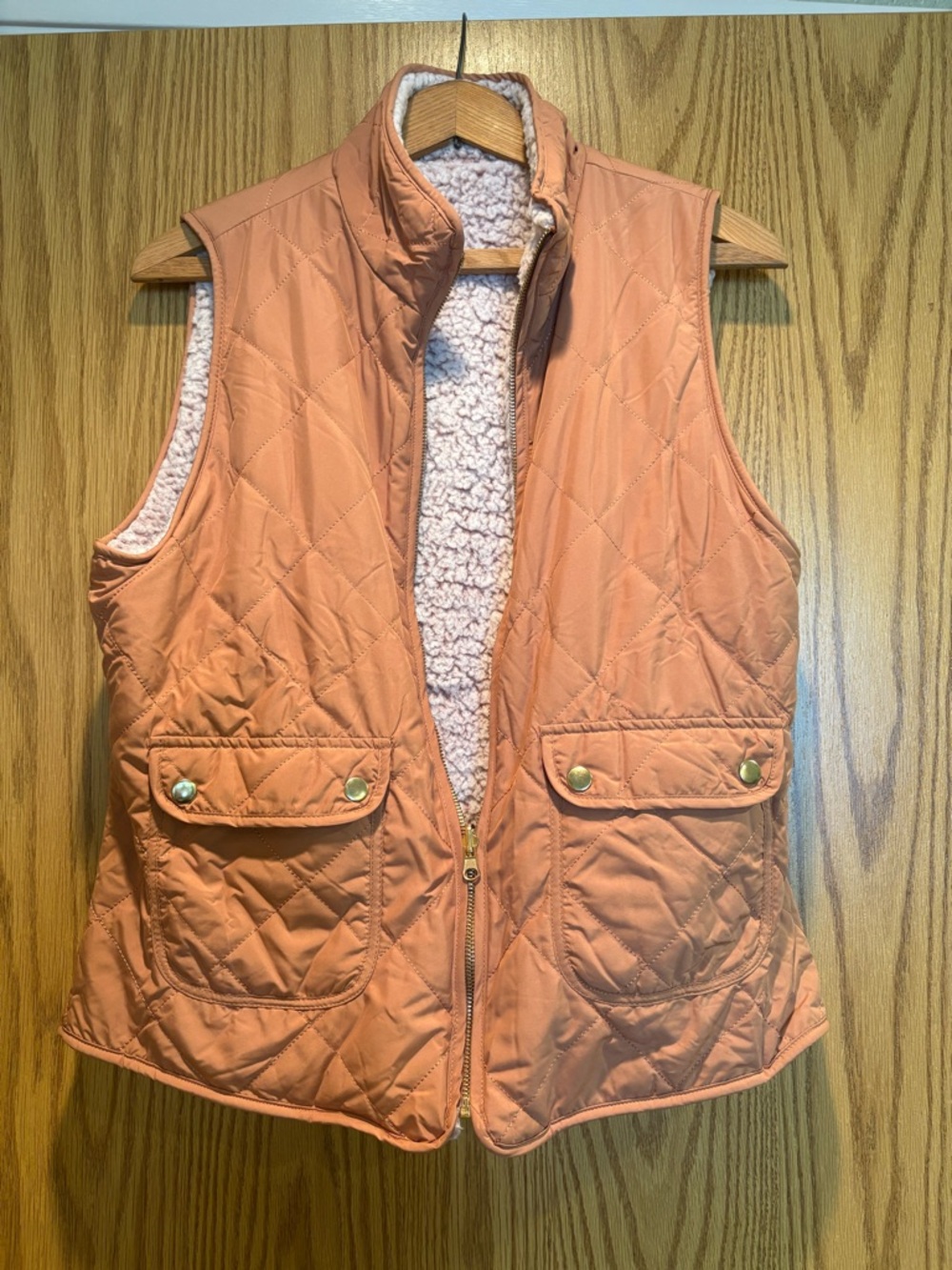 Love Tree Quilted Sherpa-Lined Vest in Peachy Tan Reversible Women’s L